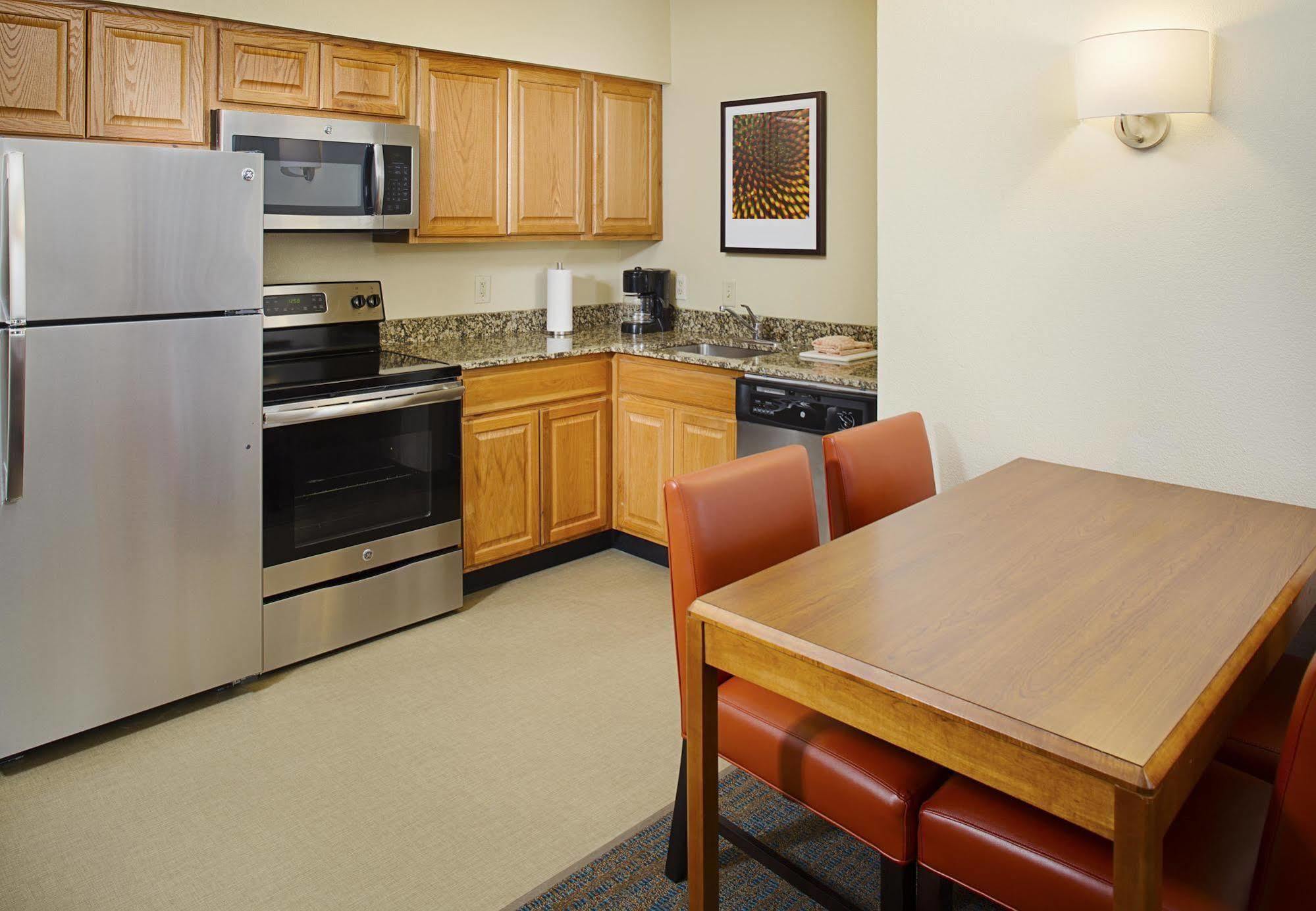 Residence Inn Dallas Park Central Kültér fotó