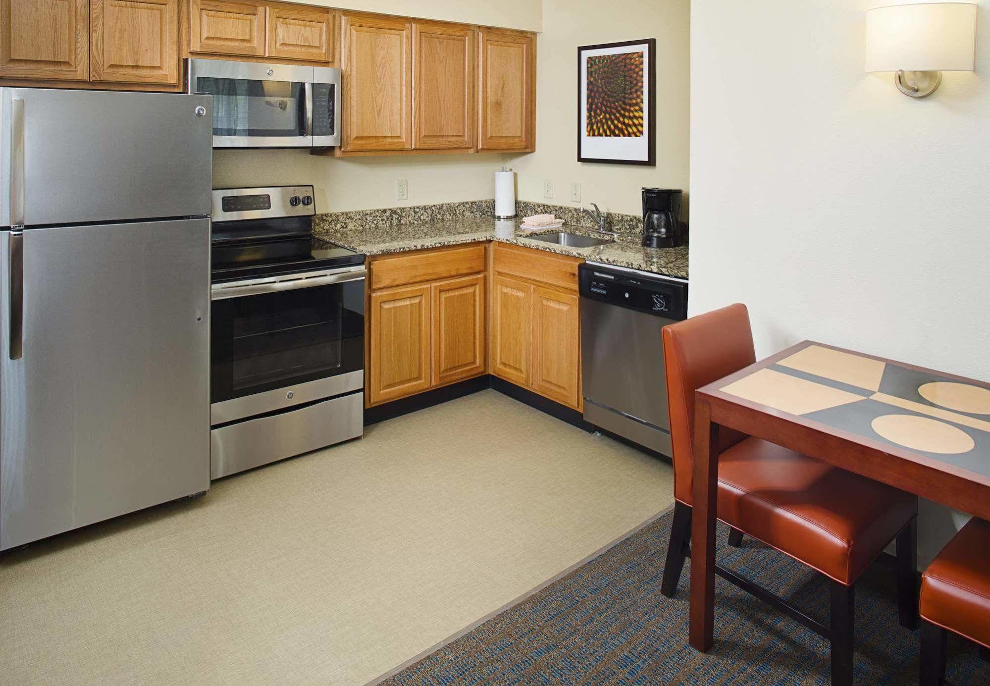 Residence Inn Dallas Park Central Kültér fotó